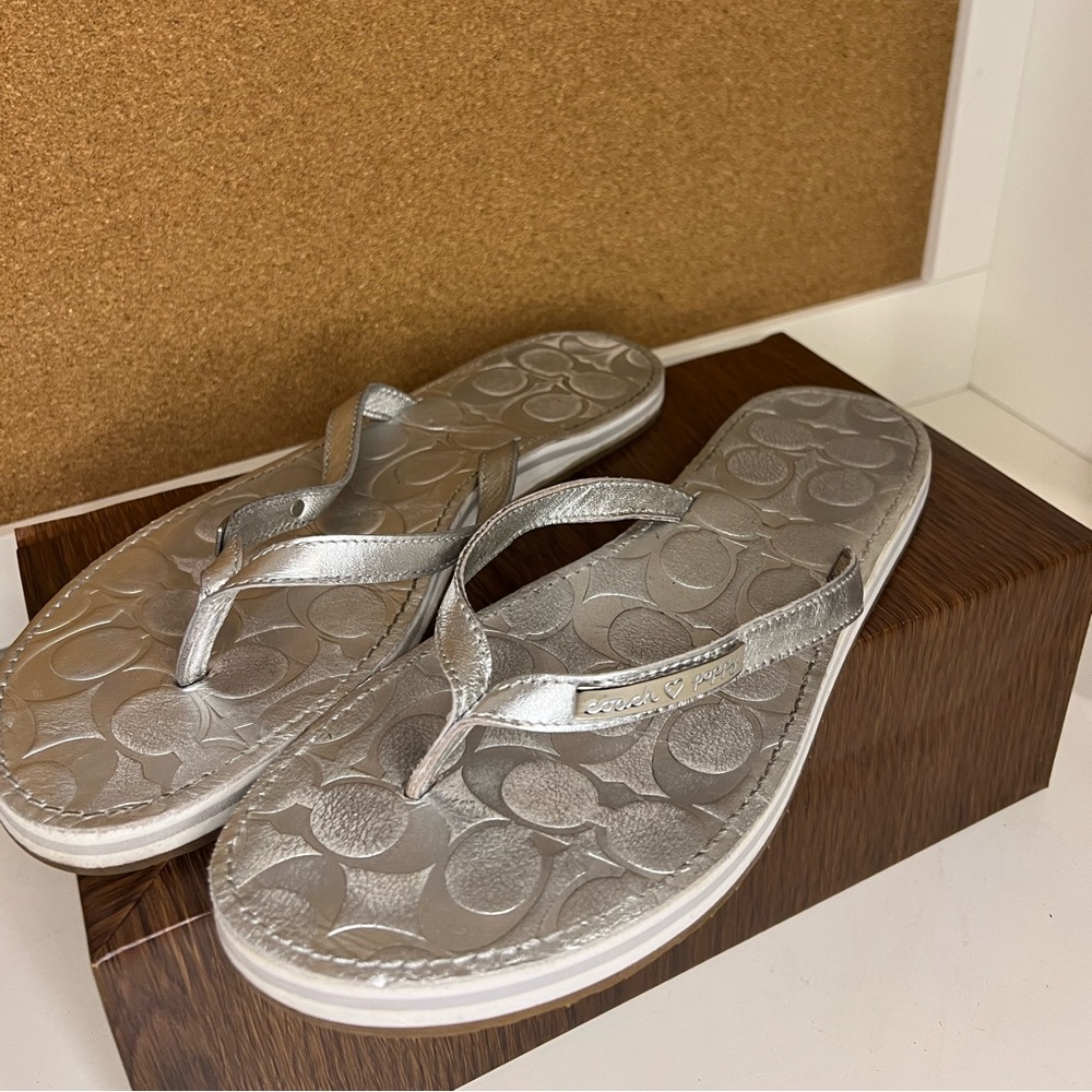 Coach poppy wilma sandals size 11B